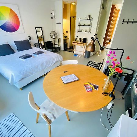Private Studio With Free Car Parking Amsterdam Exterior foto