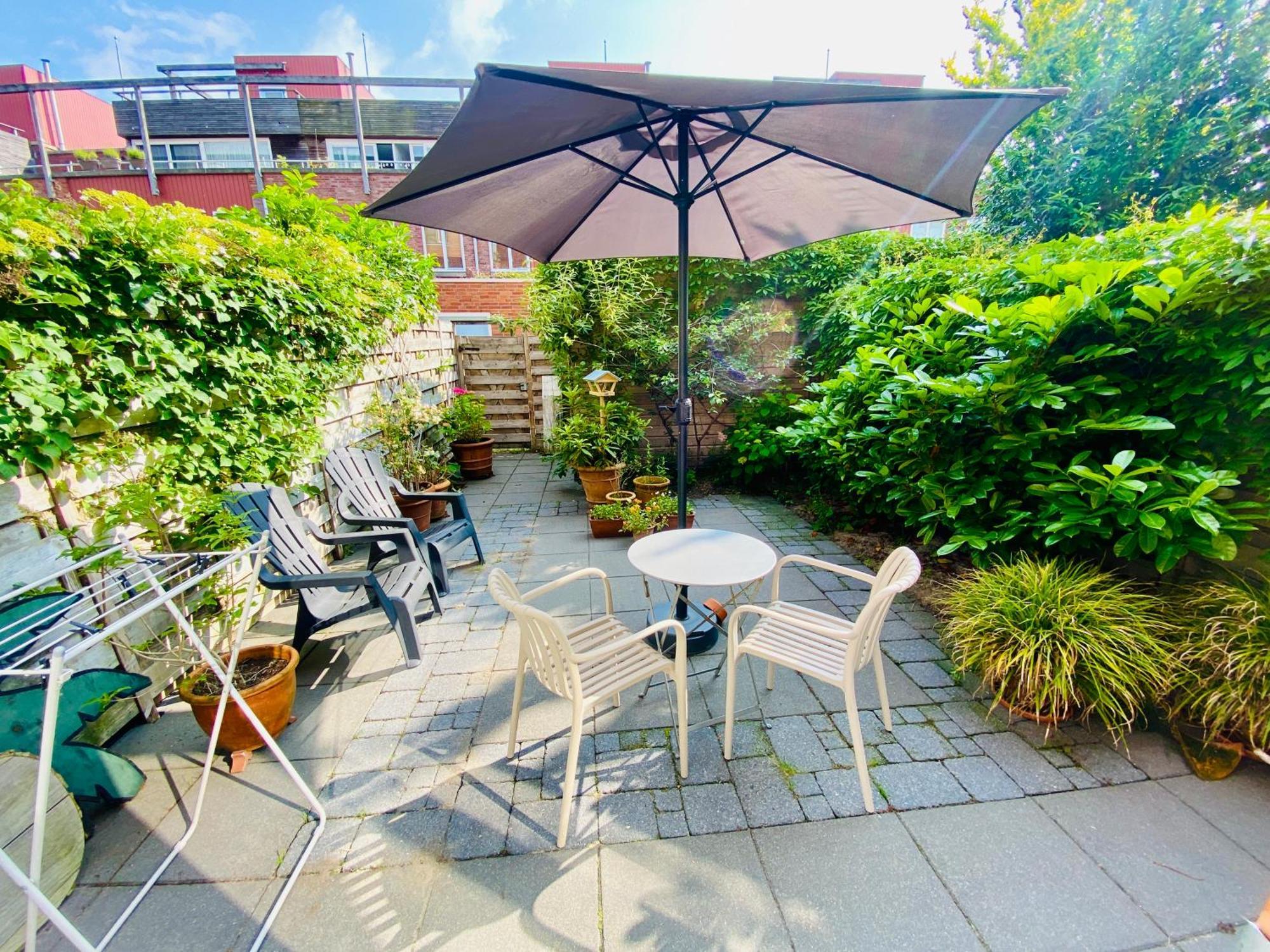 Private Studio With Free Car Parking Amsterdam Exterior foto