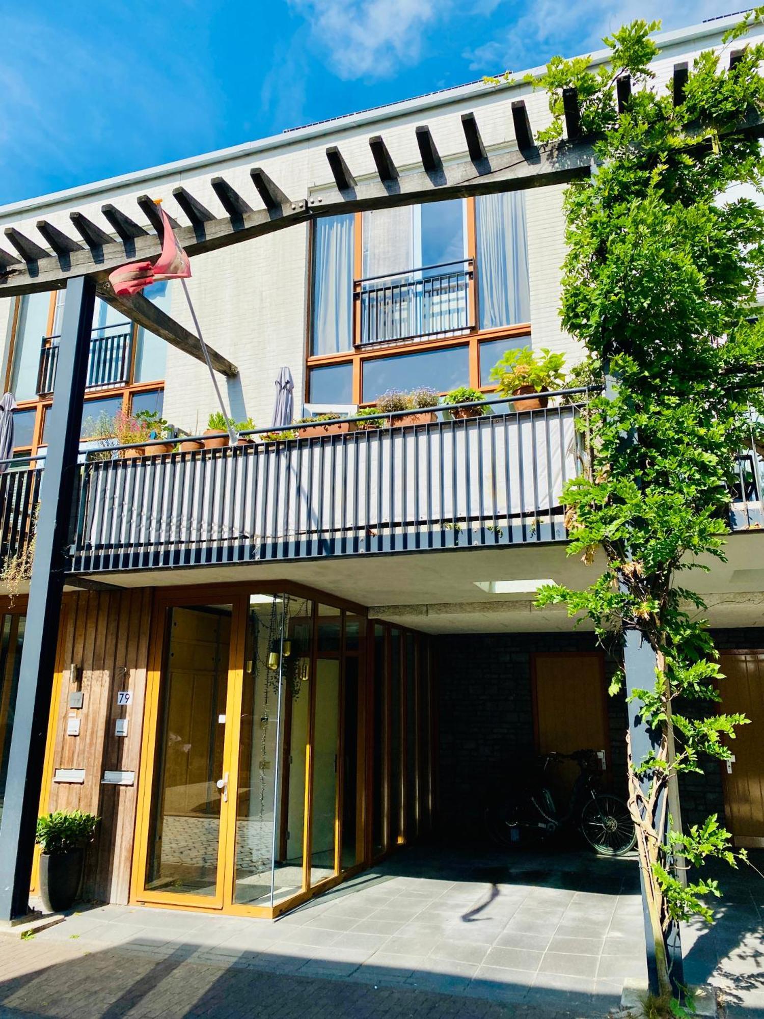 Private Studio With Free Car Parking Amsterdam Exterior foto